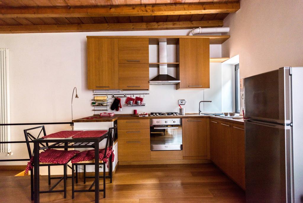 Apartment Polveriera Colosseum Rom Exterior foto